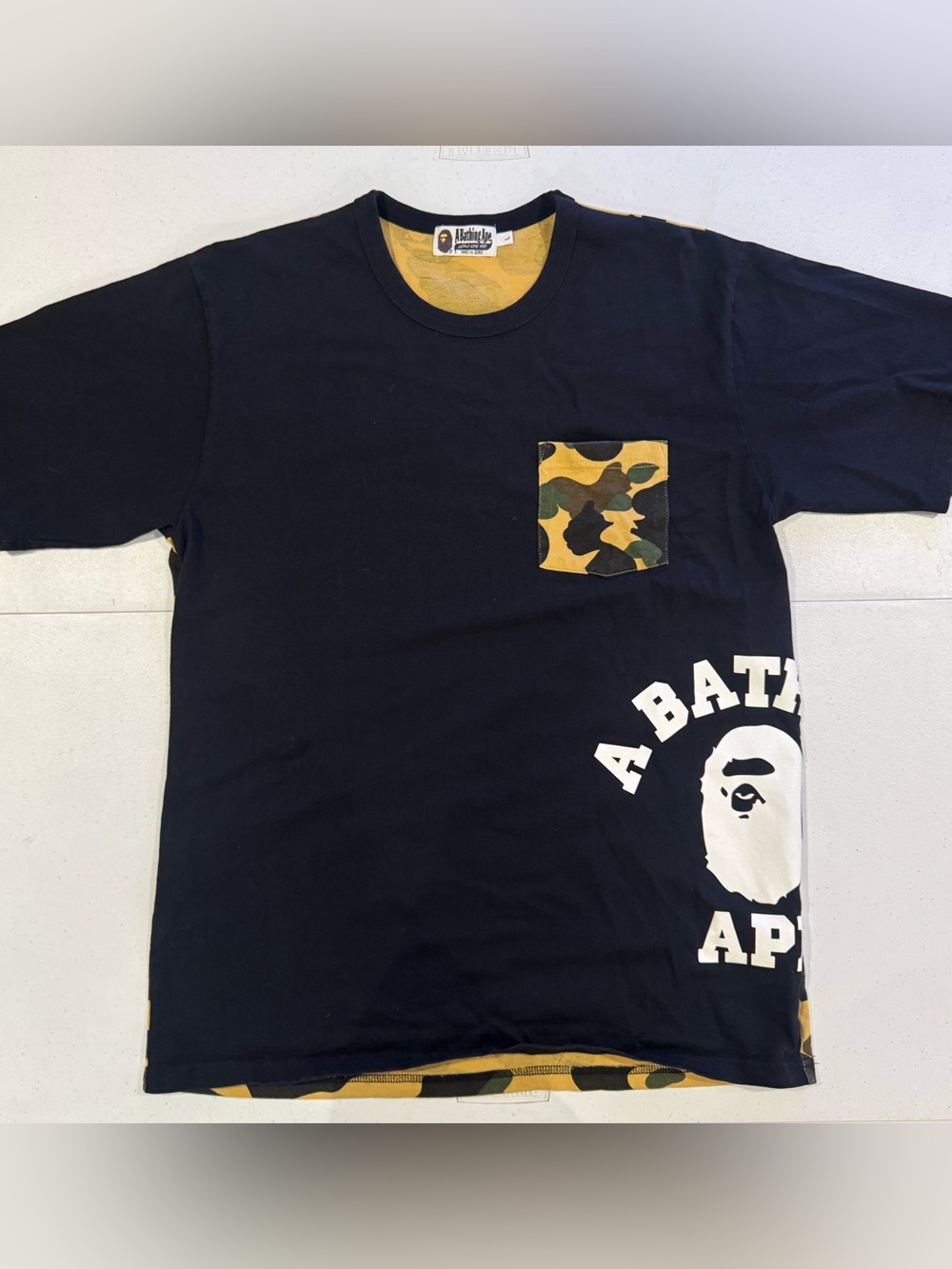 A Bathing Ape 1st Camo Pocket T shirt size Large BAPE